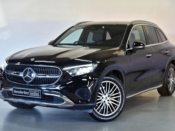 2025 Mercedes-Benz GLC200 Four Wheel Drive Panoramic Sunroof Heated Seats