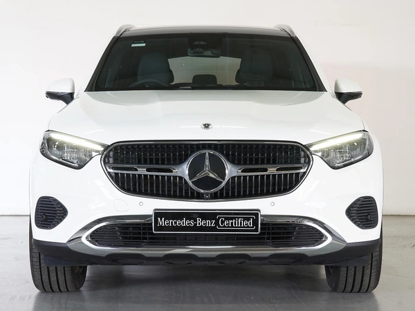 2025 Mercedes-Benz GLC200 Panoramic Sunroof Apple CarPlay AWD