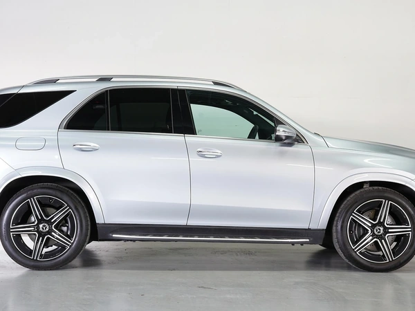 2025 Mercedes-Benz GLE300 d AMG Styling Panoramic Sunroof