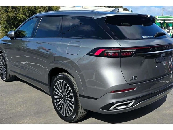 2026 Omoda Jaecoo J8 SHS Summit Plug-in Hybrid Automatic