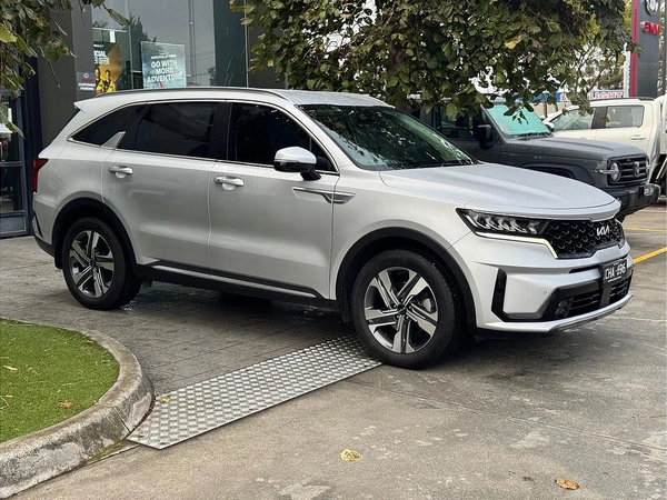 2022 Kia Sorento Sport+ AWD Automatic Turbo Diesel
