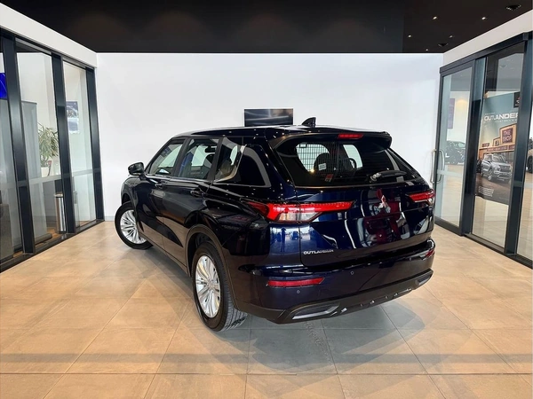 2023 Mitsubishi Outlander ES ZM AWD Automatic