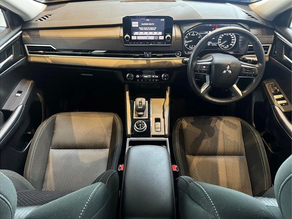 2023 Mitsubishi Outlander ES ZM AWD Automatic