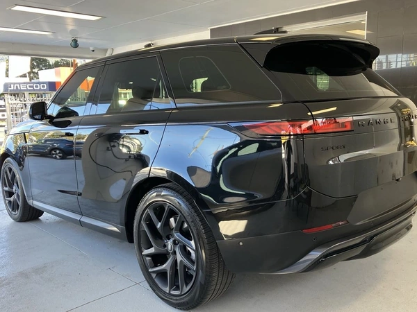 2023 Land Rover Range Rover Sport D250 SE Turbo Diesel Automatic