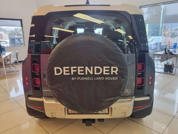 2020 Land Rover Defender 110 D240 SE Turbo Diesel Automatic