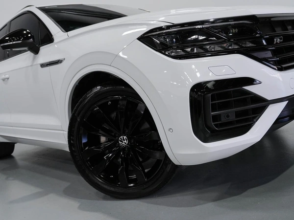 2021 Volkswagen Touareg Wolfsburg Edition AWD Adaptive Cruise Blind Spot