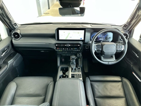 2025 Toyota Landcruiser Prado Kakadu Petrol Automatic