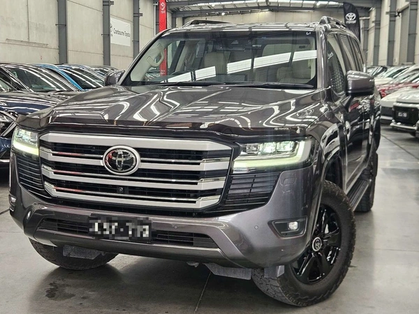 2023 Toyota Landcruiser VX FJA300R Turbo Diesel Automatic