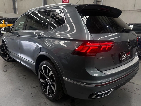 2022 Volkswagen Tiguan 162TSI R-Line Allspace AWD Leather Seats Heated Seats