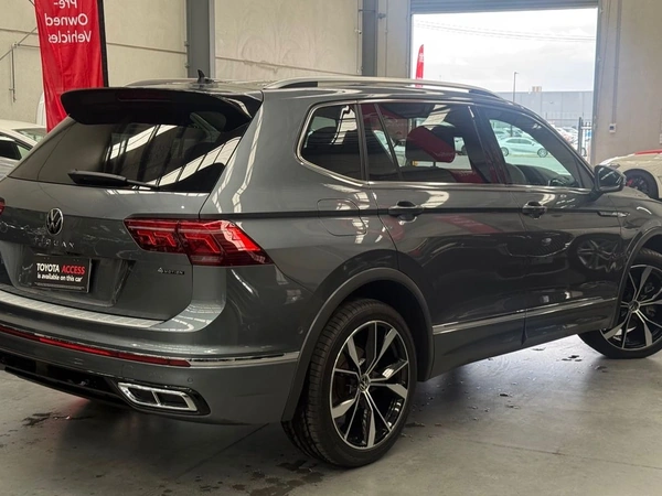 2022 Volkswagen Tiguan 162TSI R-Line Allspace AWD Leather Seats Heated Seats