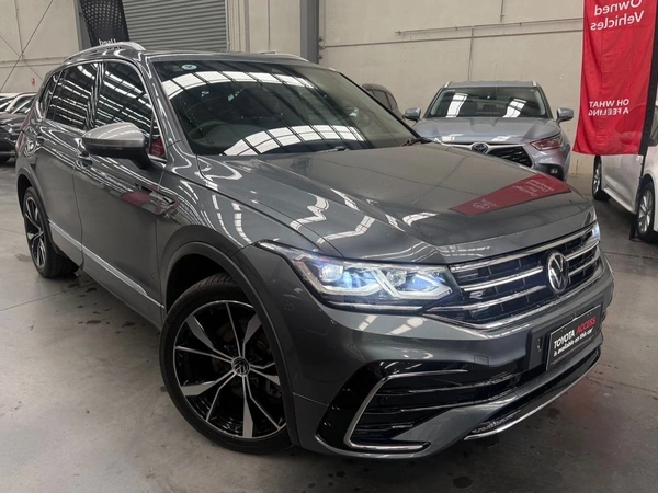 2022 Volkswagen Tiguan 162TSI R-Line Allspace AWD Leather Seats Heated Seats